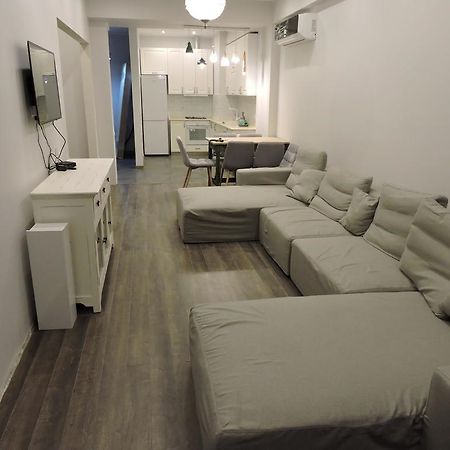 Apartament Luka Batumi Luaran gambar
